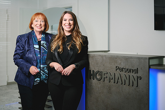 Ingrid Hofman & Sonja Heinrich Ingrid Hofman & Sonja Heinrich